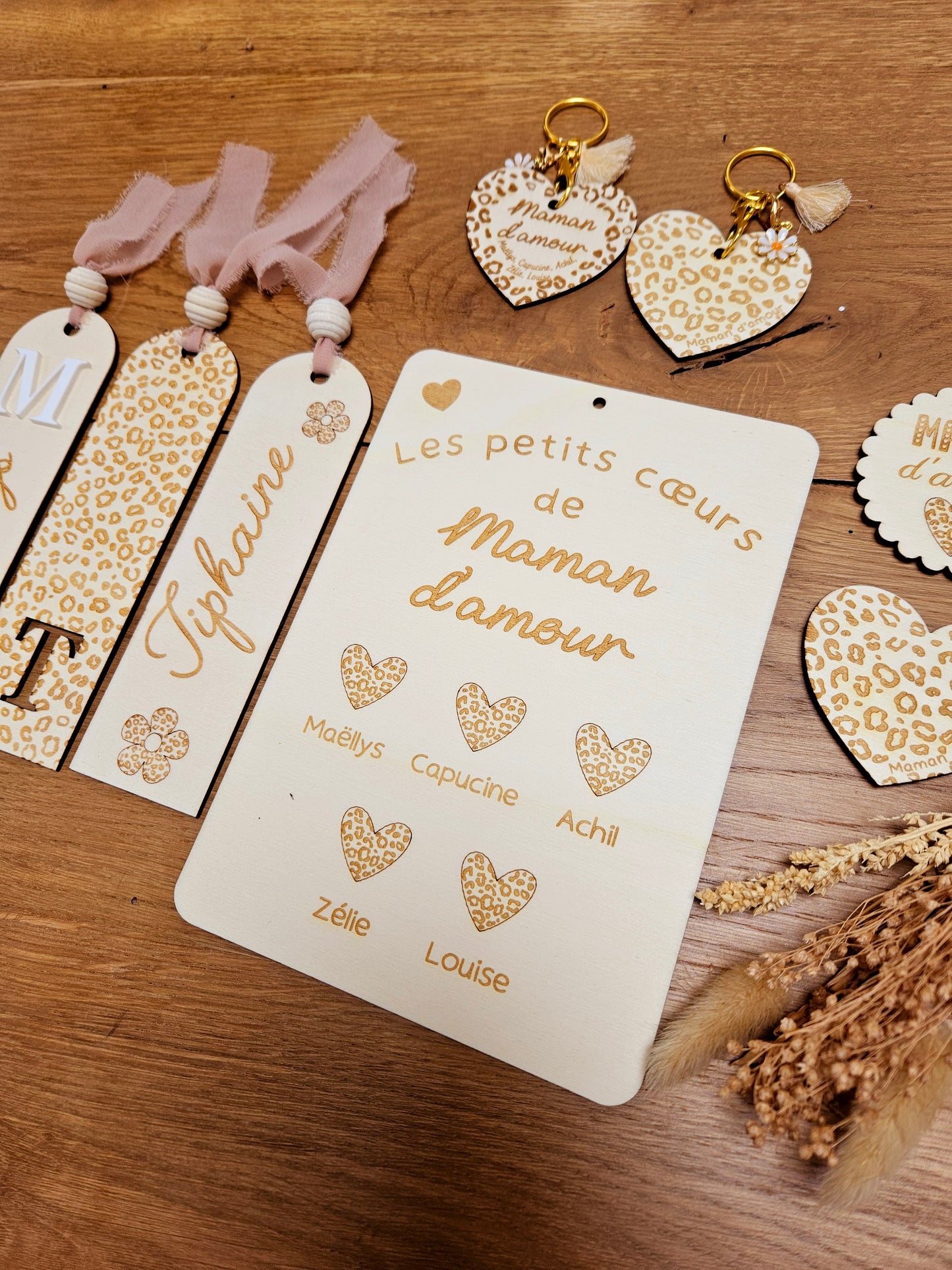 Carte - Cadre en bois "Les petits cœurs de..." LEOPARD