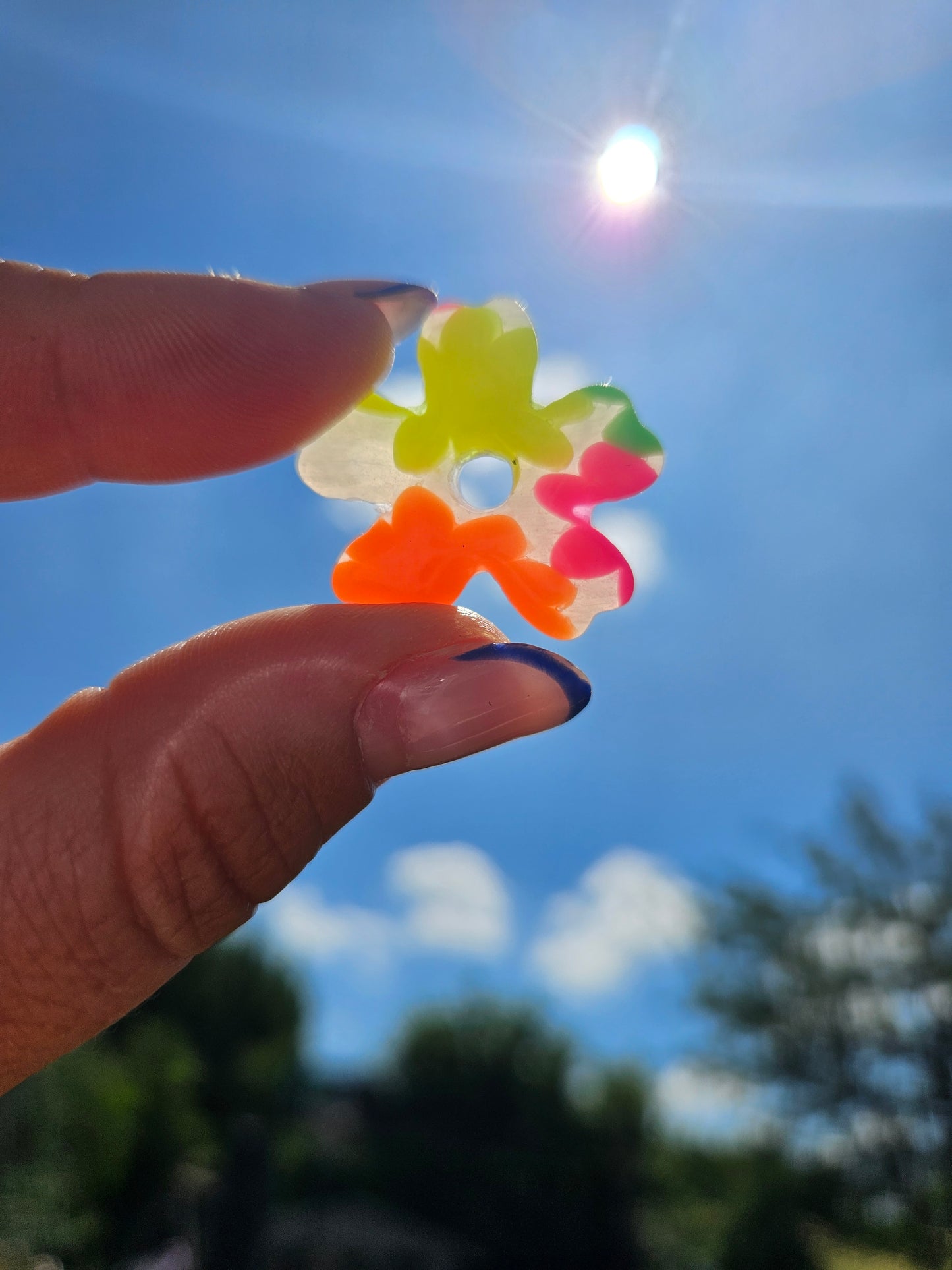 Boucles oreilles interchangeables ZOE - COLLECTION SUMMER - FLEUR FLUO