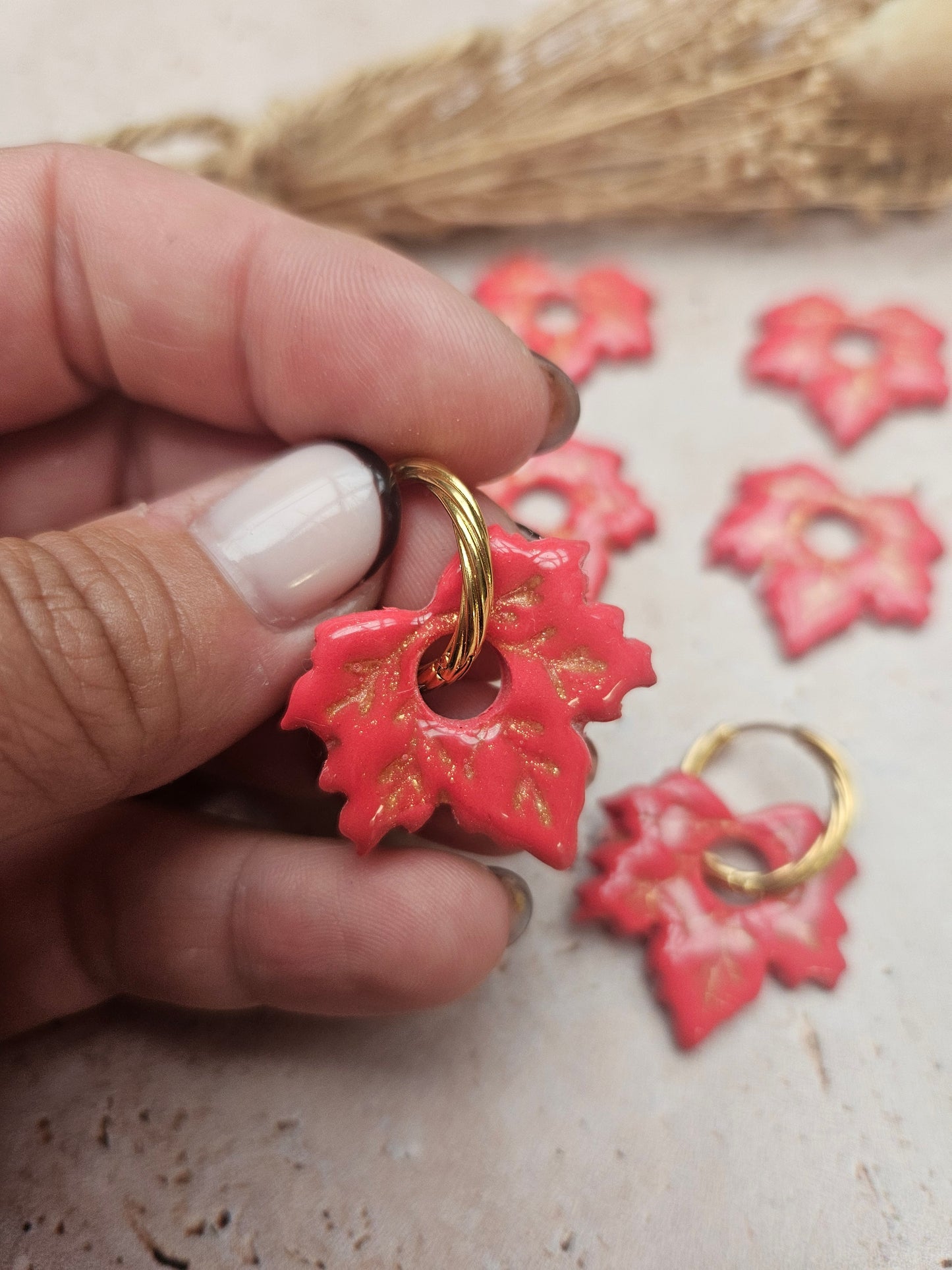 Boucles oreilles interchangeables - COLLECTION FALL IN LOVE - FEUILLE ERABLE ROUGE