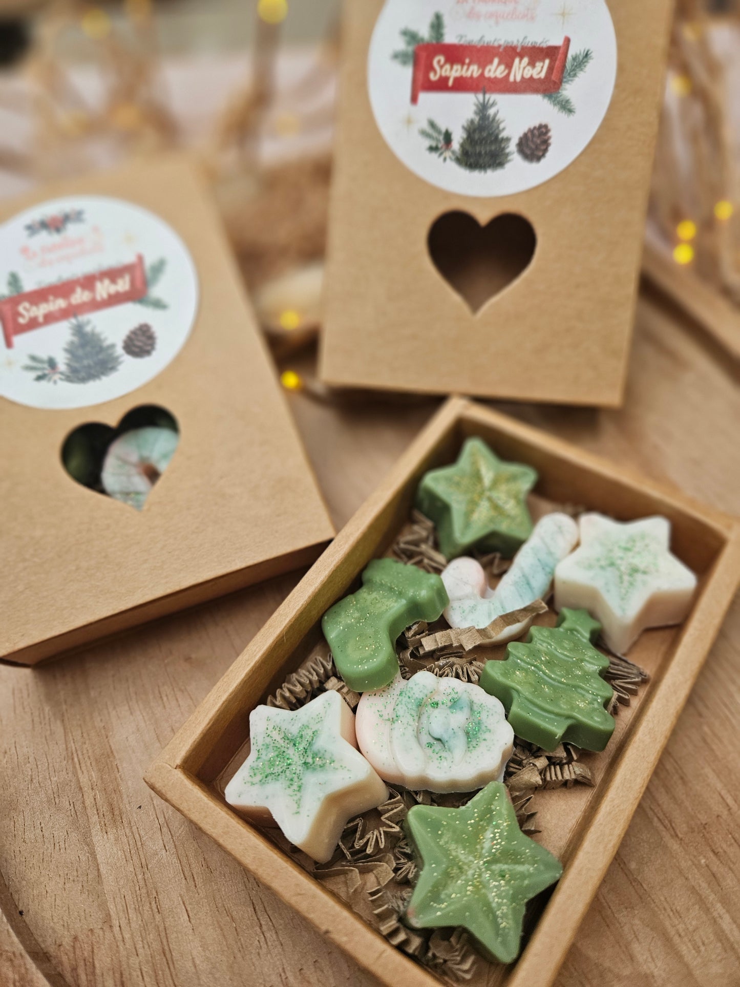 Coffret kraft cœur de 8 fondants parfumés - COLLECTION NOËL 2025 / Sapin de Noël