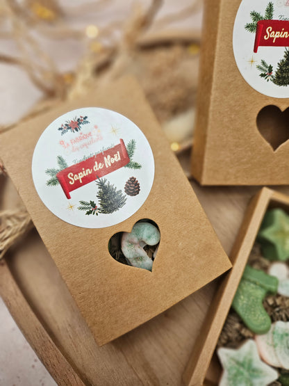 Coffret kraft cœur de 8 fondants parfumés - COLLECTION NOËL 2025 / Sapin de Noël