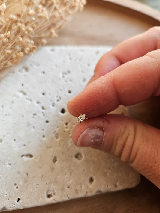 Bijou d'oreilles  - pour TRAGUS - ZIRCONE CUBIQUE