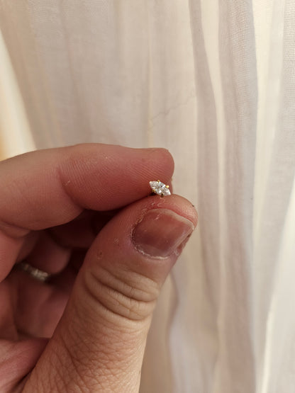 Bijou d'oreilles  - pour TRAGUS - ZIRCONE CUBIQUE