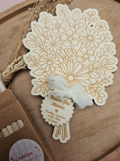 Décoration bouquet de fleurs personnalisé bois