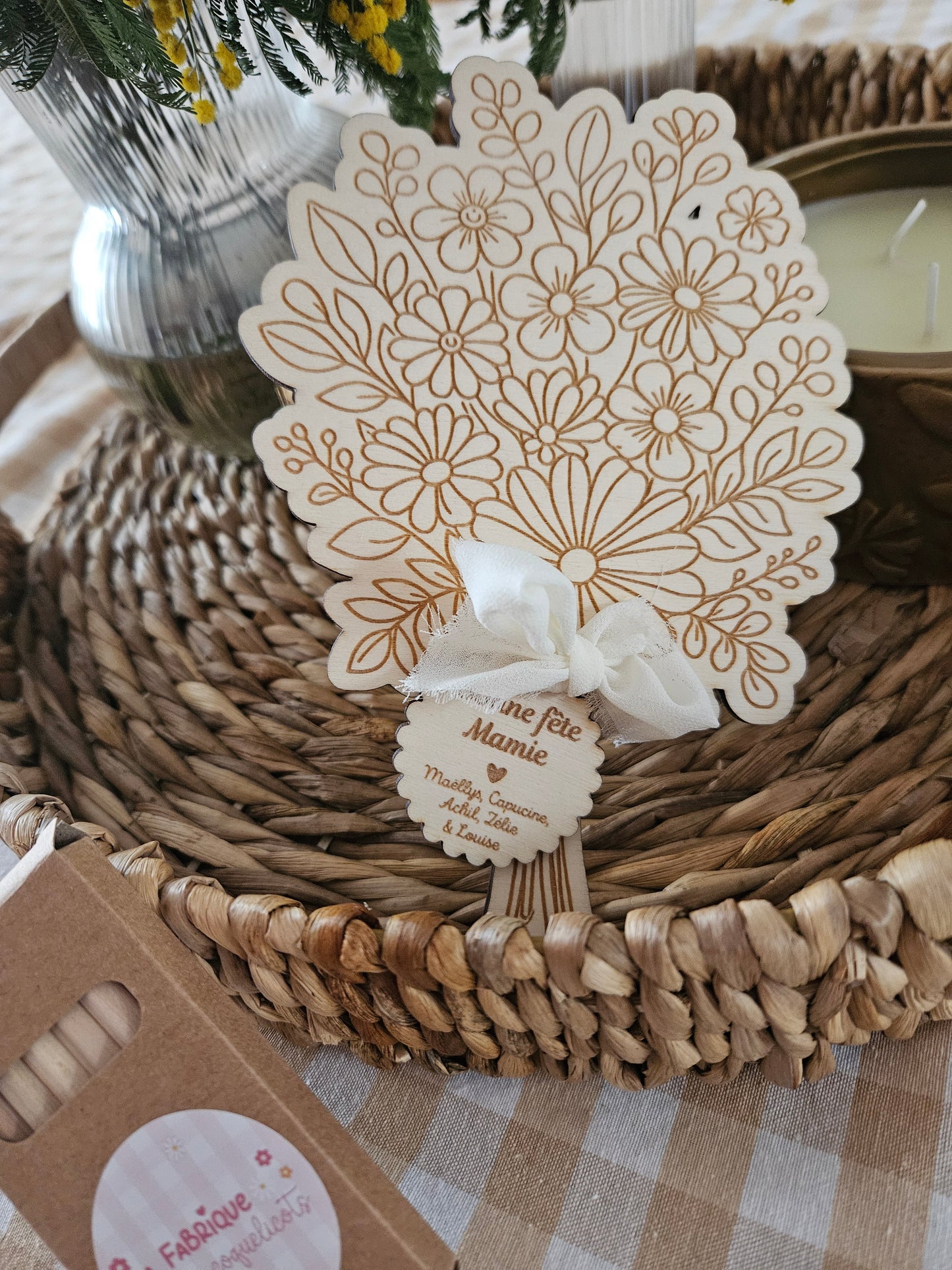 Décoration bouquet de fleurs personnalisé bois