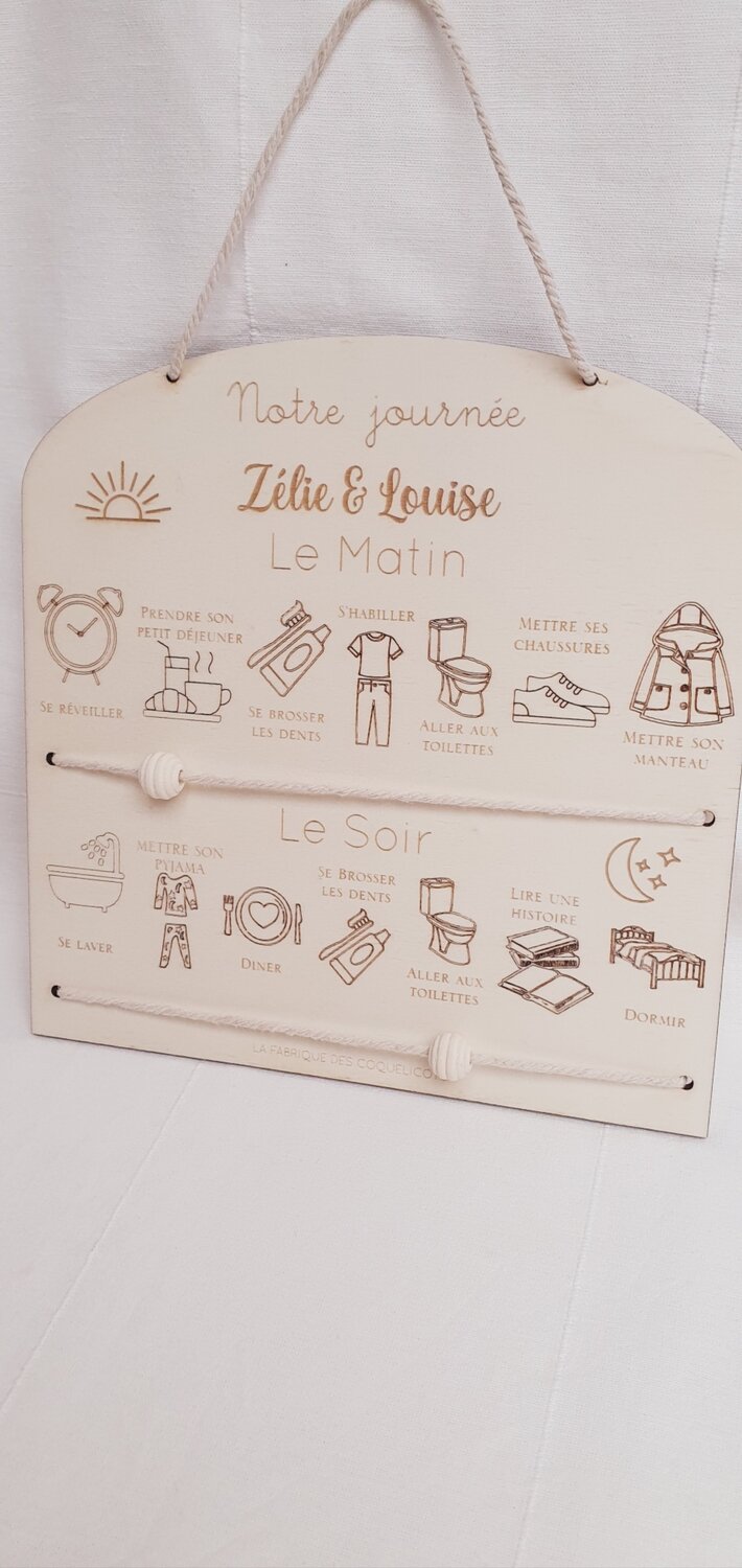 Tableau des routines pour enfant personnalisé avec prénom / a suspendre ou pour Frigo / Bois