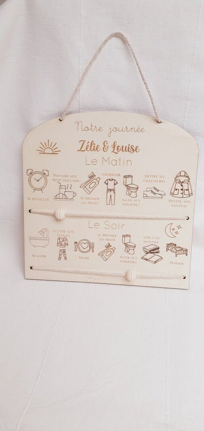 Tableau des routines pour enfant personnalisé avec prénom / a suspendre ou pour Frigo / Bois