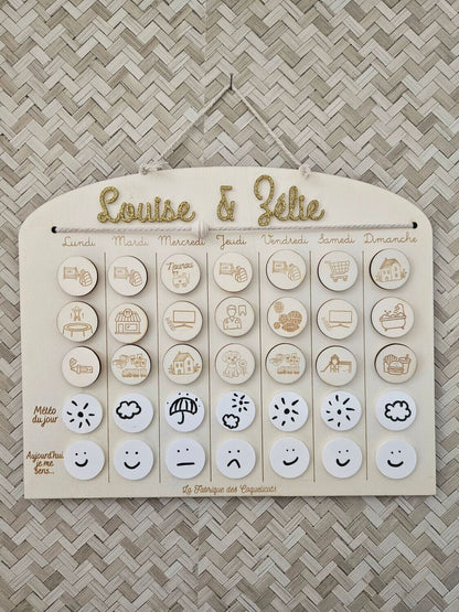 Tableau semainier / routine enfant personnalisé avec prénom / a suspendre / Bois