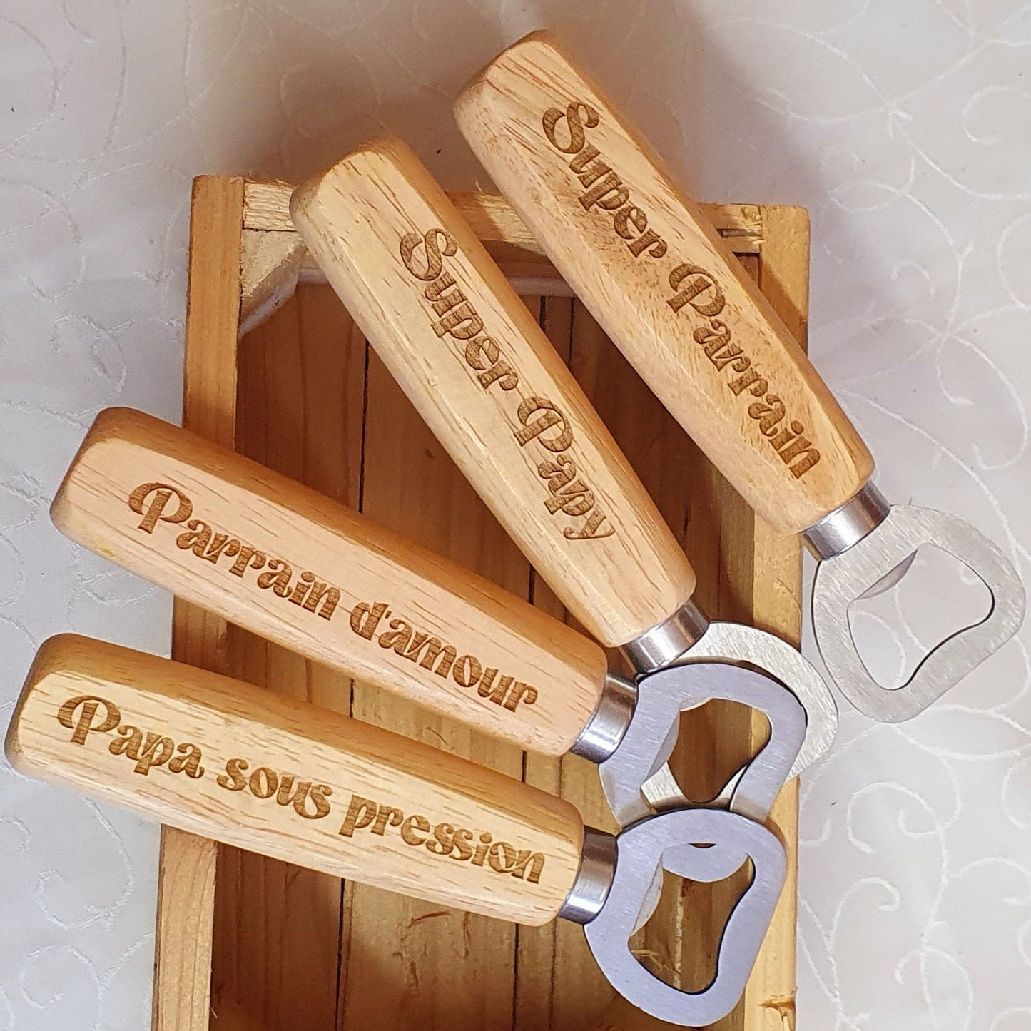 Décapsuleur en bois gravé | personnalisé | cadeau homme papy papa maman cadeau pour lui | amis