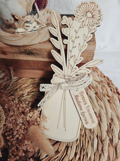 Vase et fleur en bois | Cadeau mamie / cadeau femme / cadeau maman / Noël | cadeau nounou | maman mamie soeur femme | personnalisé