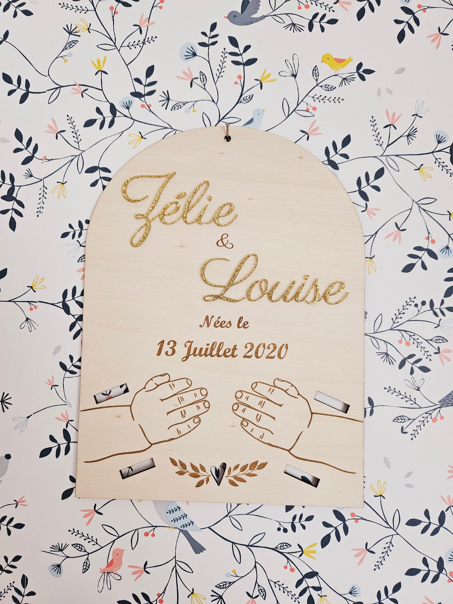 Plaque de naissance pour bracelet | cadeau de naissance | carte bienvenue bébé | naissance | plaque bois | personnalisé jumeaux jumelles