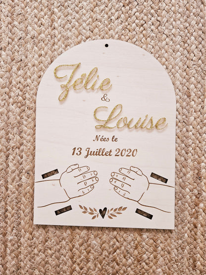 Plaque de naissance pour bracelet | cadeau de naissance | carte bienvenue bébé | naissance | plaque bois | personnalisé jumeaux jumelles