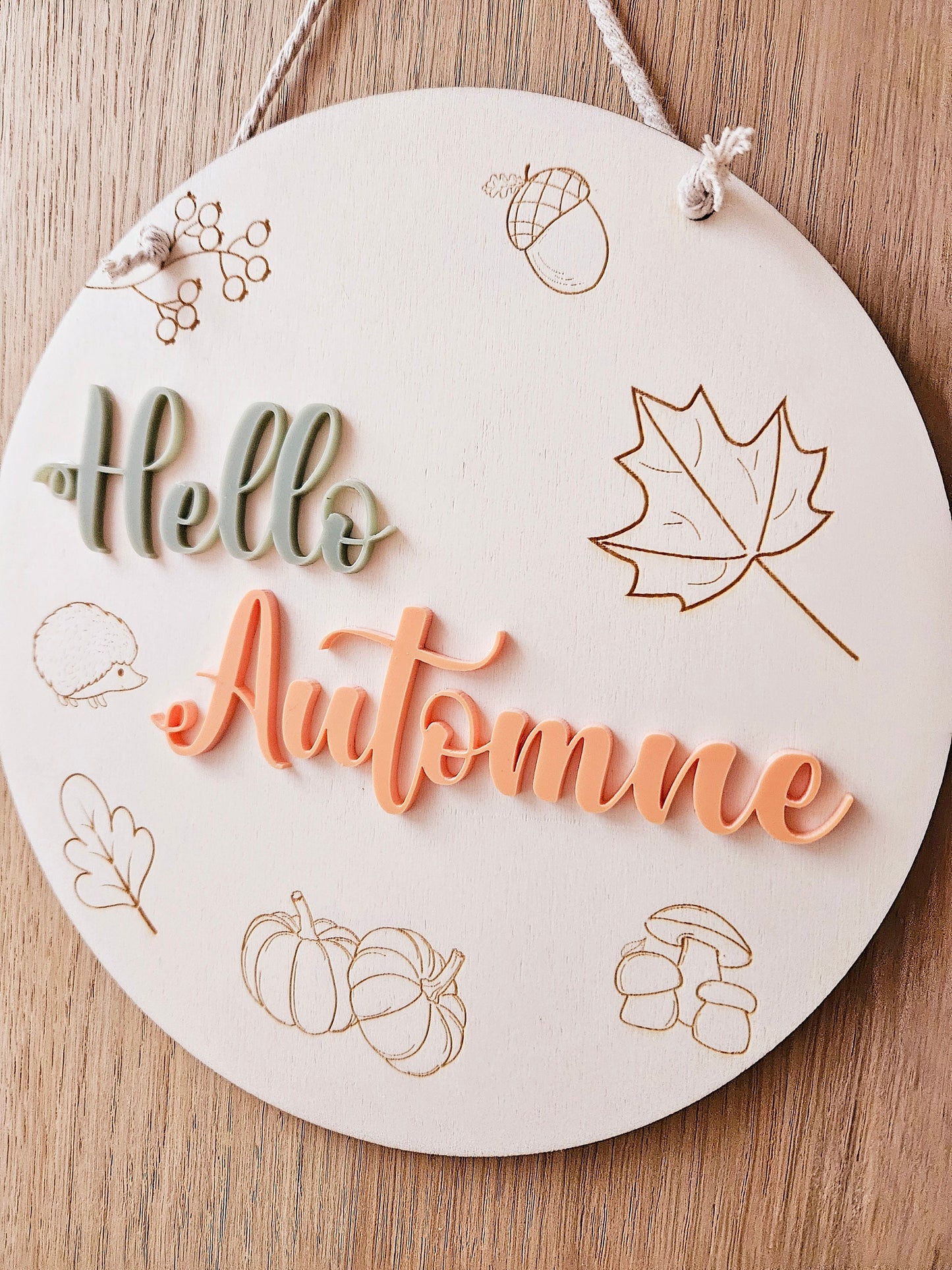 Couronne / suspension / cadre automne, hello fall / hello automne / déco personnalisé / original / citrouille / hérisson  /