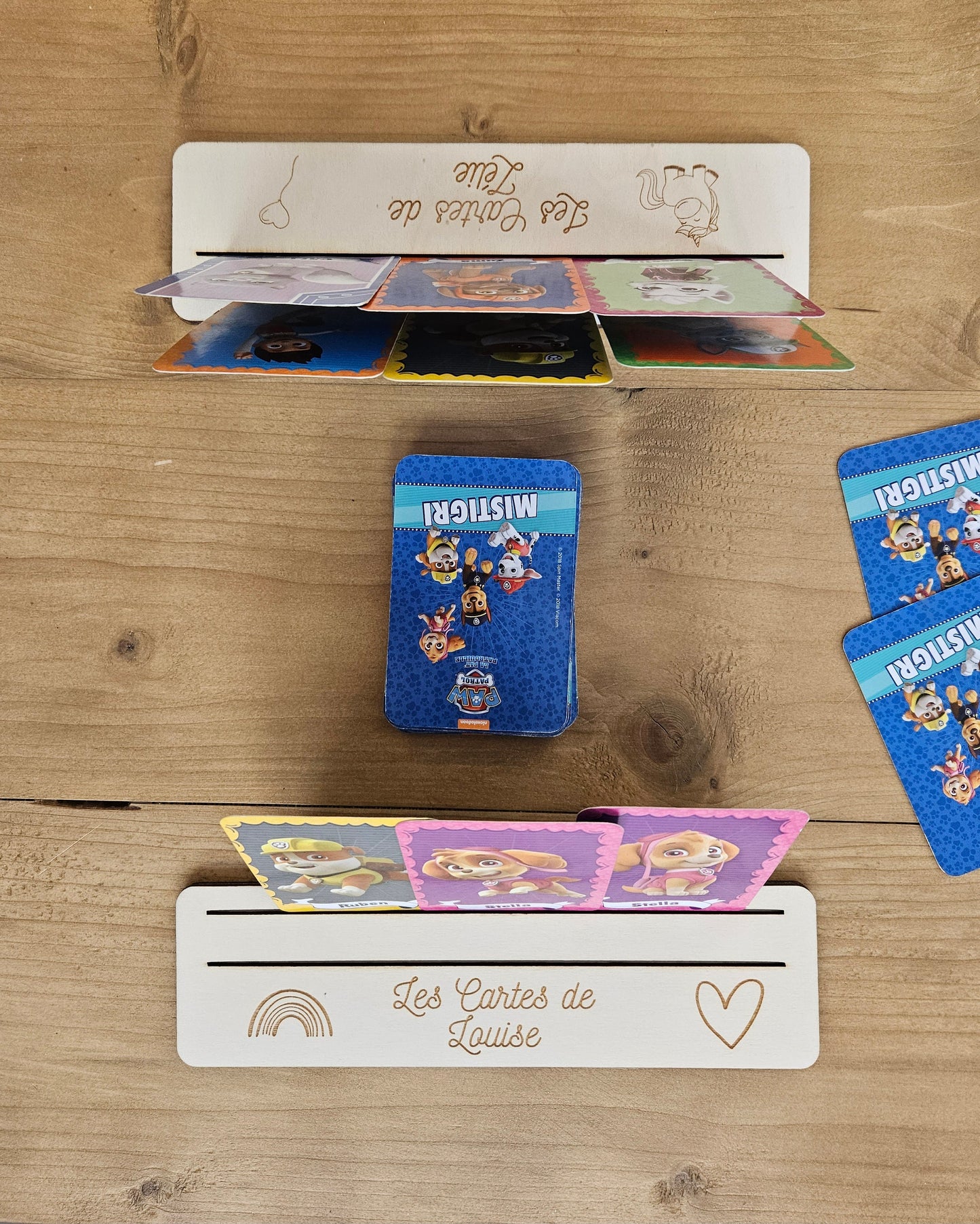 Porte carte / support carte de jeu enfant personnalisé - carte à jouer - autonomie - prénom - garçon fille - idée cadeau personnalisé enfant
