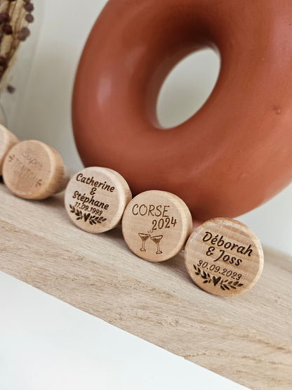 Bouchon de bouteille personnalisé / cadeau invité / cadeau homme / mariage / marque place / baptême / anniversaire / souvenir personnalisé