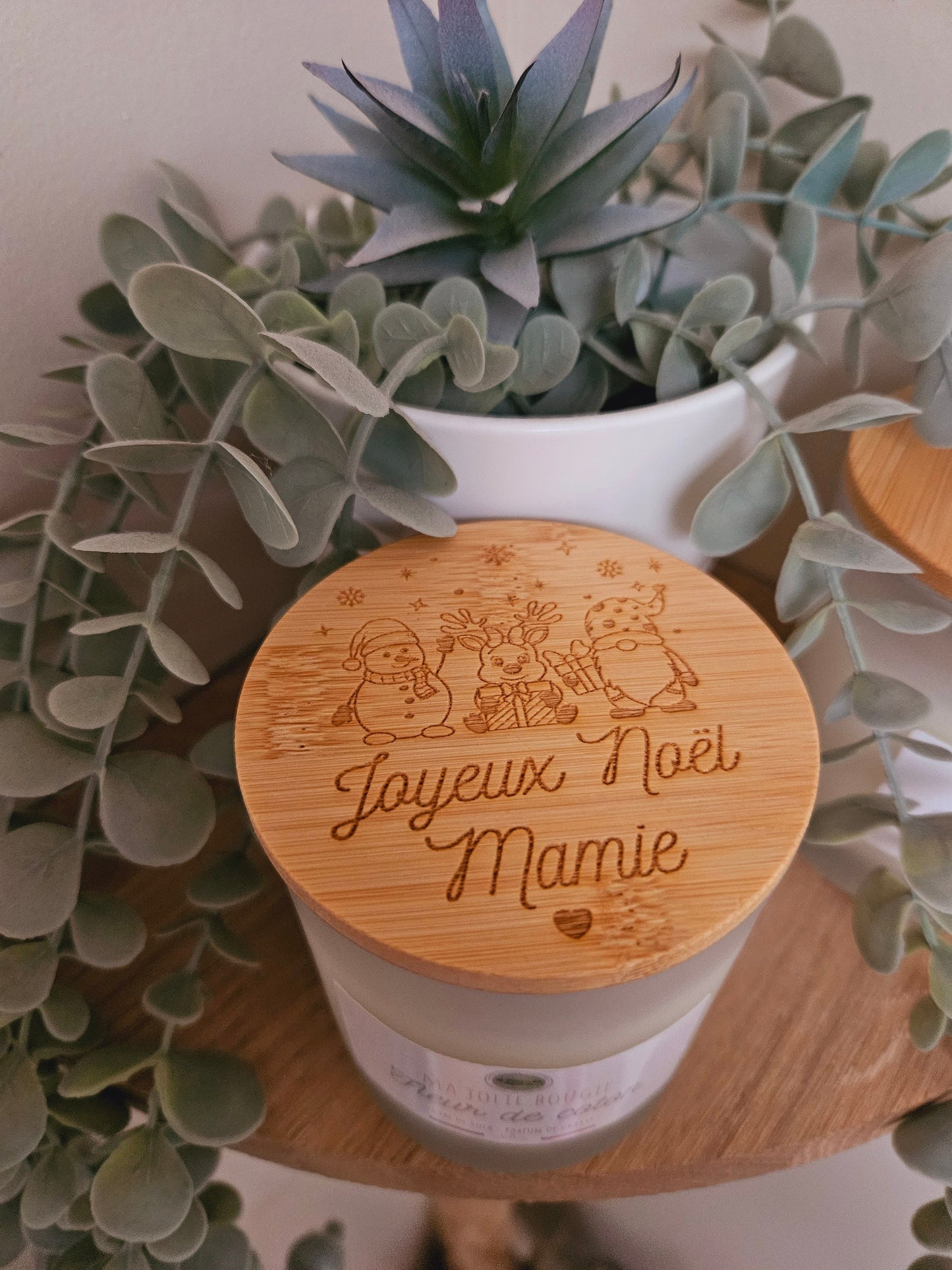 Bougie personnaliséE - couvercle bois - gravure - personnalisé - maitresse mamie nounou maman cadeau femme