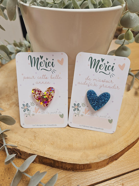 Pin's - carte personnalisée - annonce grossesse fête - mamie- maman - papa - cadeau personnalisé baptême anniversaire -cœur paillète