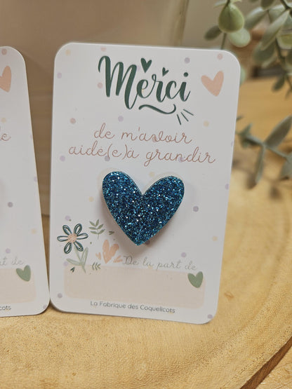 Pin's - carte personnalisée - annonce grossesse fête - mamie- maman - papa - cadeau personnalisé baptême anniversaire -cœur paillète