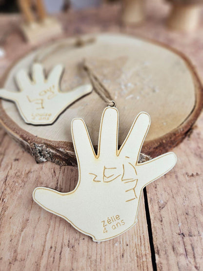 Boule / suspension de Noël Main enfant personnalisé / cadeau personnalisé enfant déco, noel prénom - dessin enfant - souvenir enfant