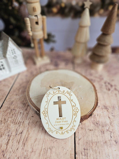 Boule / suspension ovale "souvenir" croix / religieux / personnalisé / cadeau personnalisé , noël défunt mamie papy parent enfant