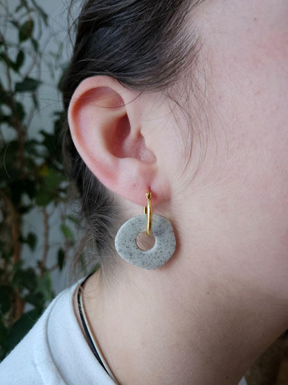 Boucles oreilles DONUT GRANIT interchangeables fleur PAMPILLE granit gris/ créole femme en Acier Inoxydable pour fait main / femme