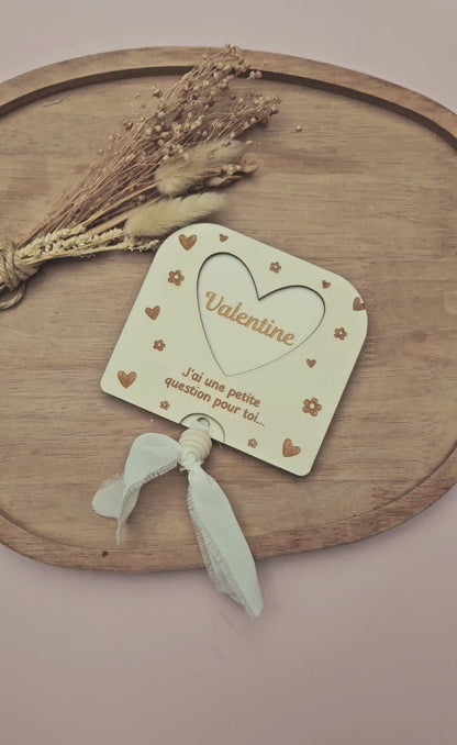 Demande surprise personnalisée -  Tiroir coeur et fleur