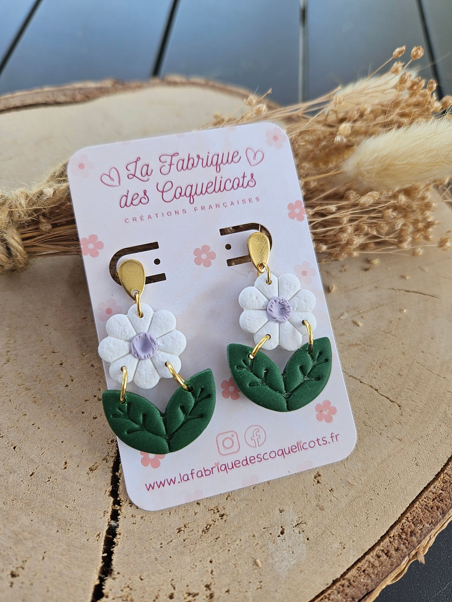 Boucles oreilles / PAQUERETTE BLANCHE ET MAUVE