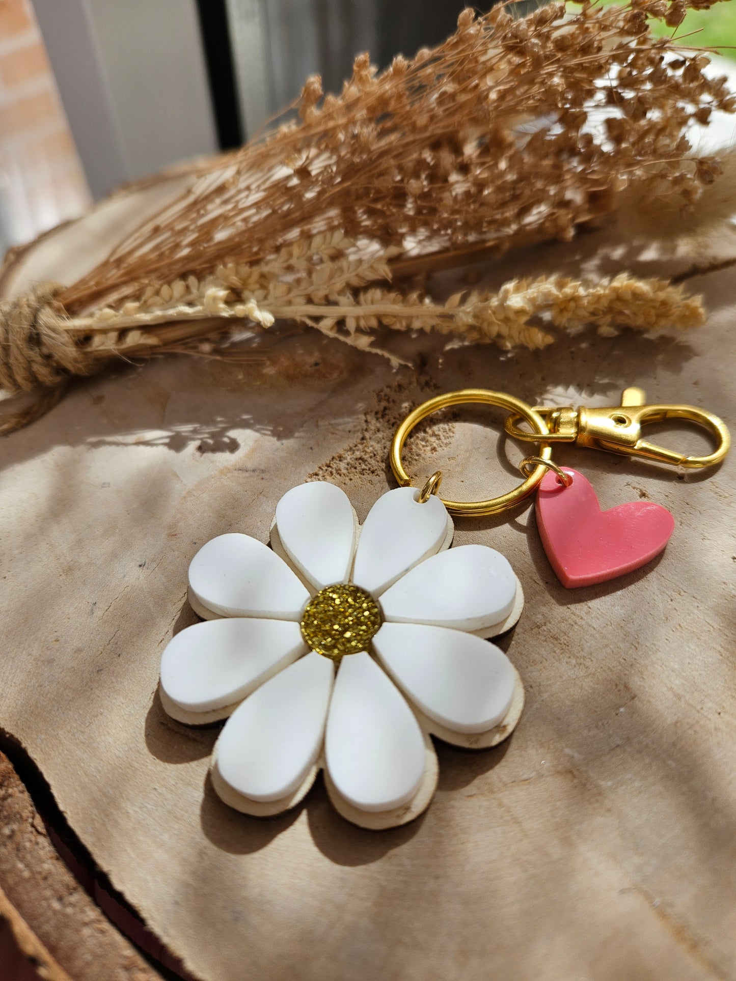 Porte clé bois ET PLEXI MARGEURITE COEUR / maman mamie maîtresse atsem cadeau femme