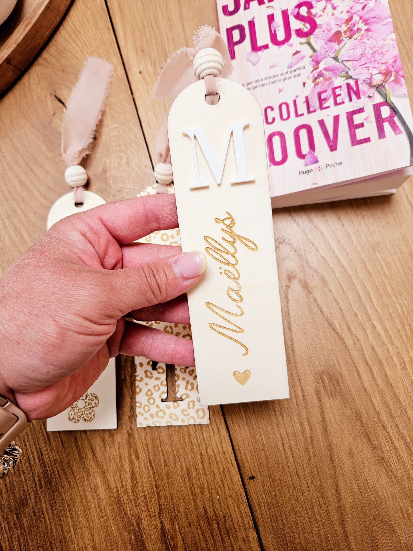 Marque page bois - personnalisé - léopard - initiale