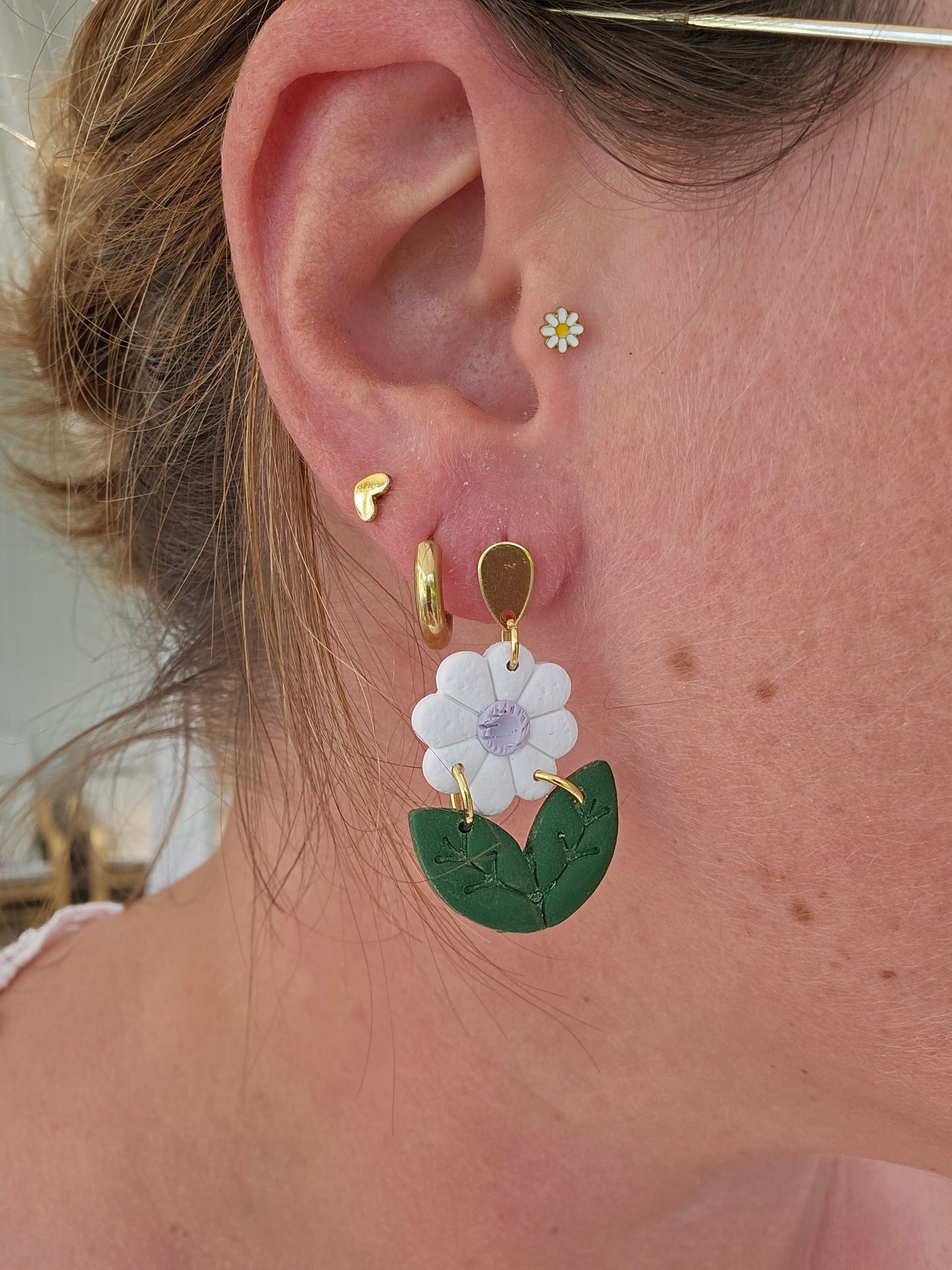 Boucles oreilles / PAQUERETTE BLANCHE ET MAUVE