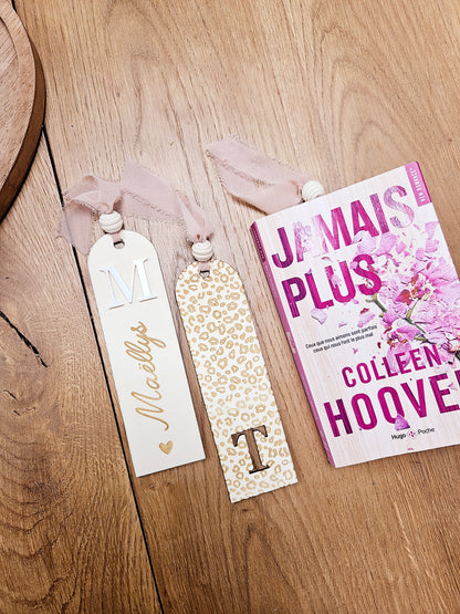 Marque page bois - personnalisé - léopard - initiale