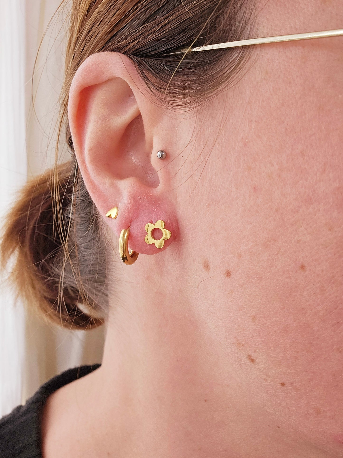 Boucles oreilles PETITE FLEUR - boucle oreille puce doré chat / enfant femme en Acier Inoxydable pour femme  Enfant / petite fleur doré petit prix