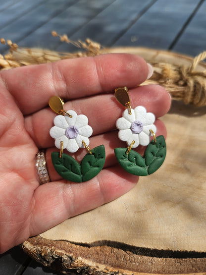 Boucles oreilles / PAQUERETTE BLANCHE ET MAUVE
