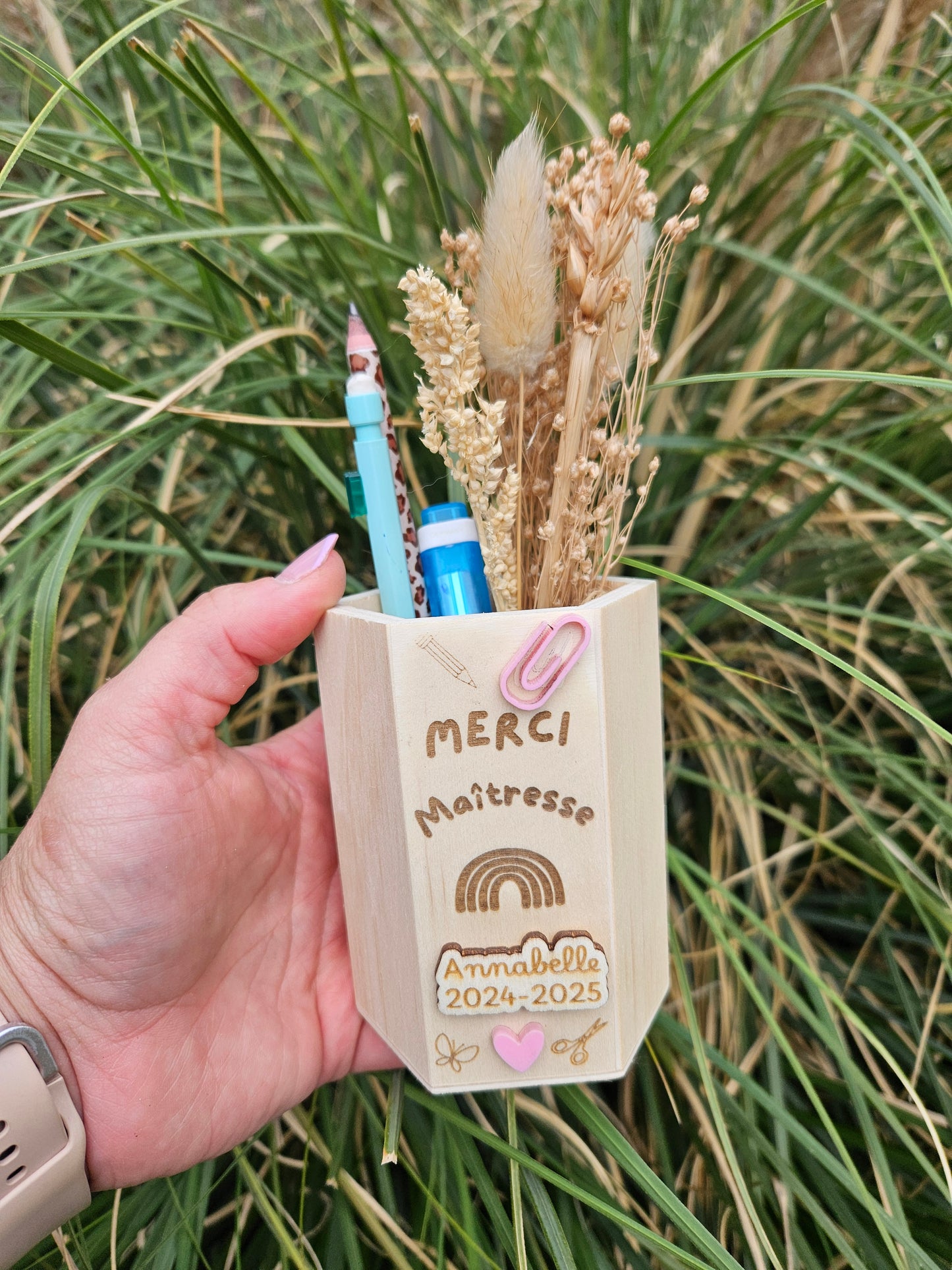 Pot à crayons hexagonal personnalisé /  Cadeau Maîtresse atsem nounou maître