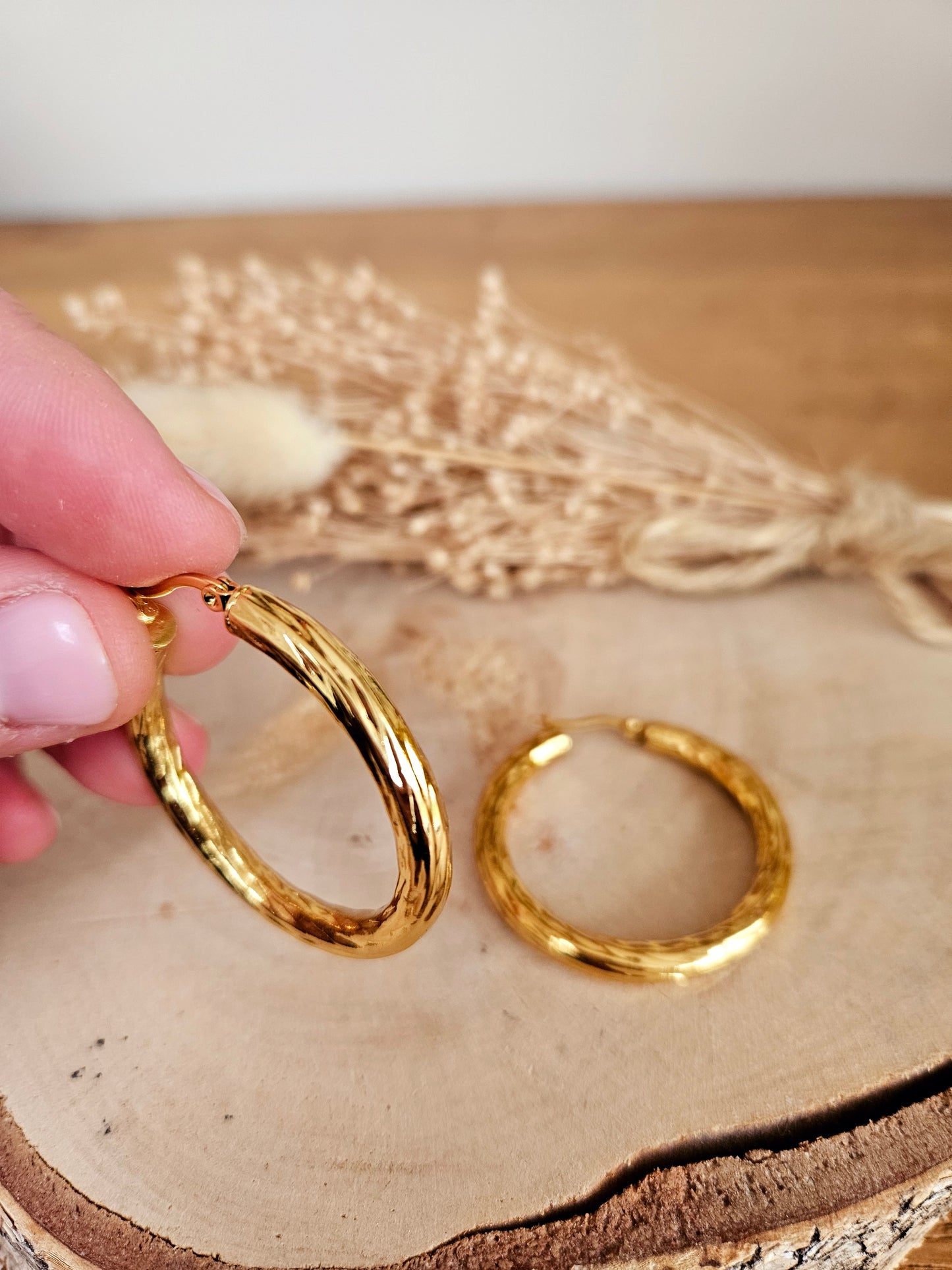 Boucles oreilles MAXI CREOLE martelée doré - Acier inoxydable